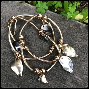 Dangling leaves charm Bracelet
